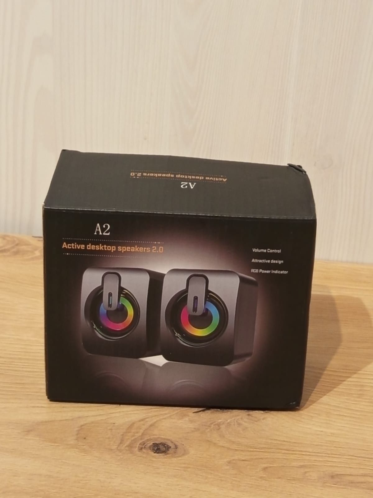 Nowe głośniki A2 2.0 z podświetleniem RGB