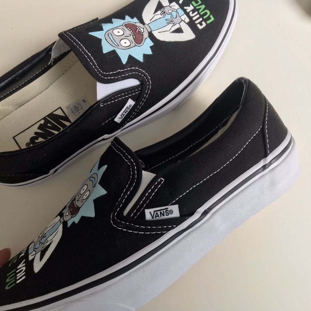 Vans Rick i Morty ręcznie malowane czarne vansy slip on custom