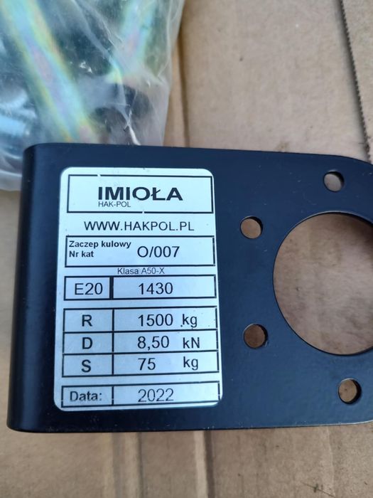 Hak z kompletem mocowań do Astra 2 hatchback nowy