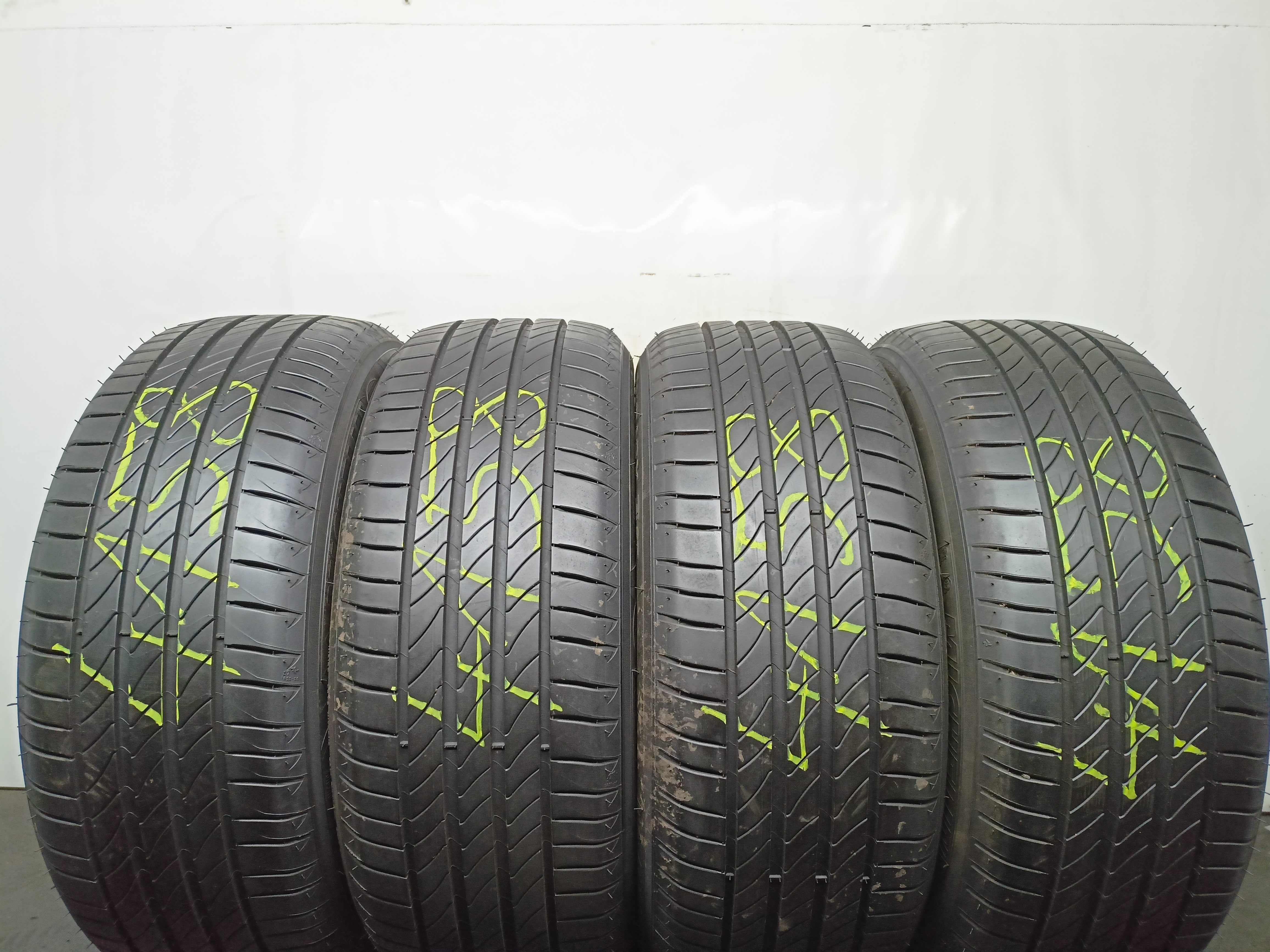 Michelin Primacy 3 ST 215/55/17 23r. 2x7,2mm 2x7,1mm Jak Nowe (4158)