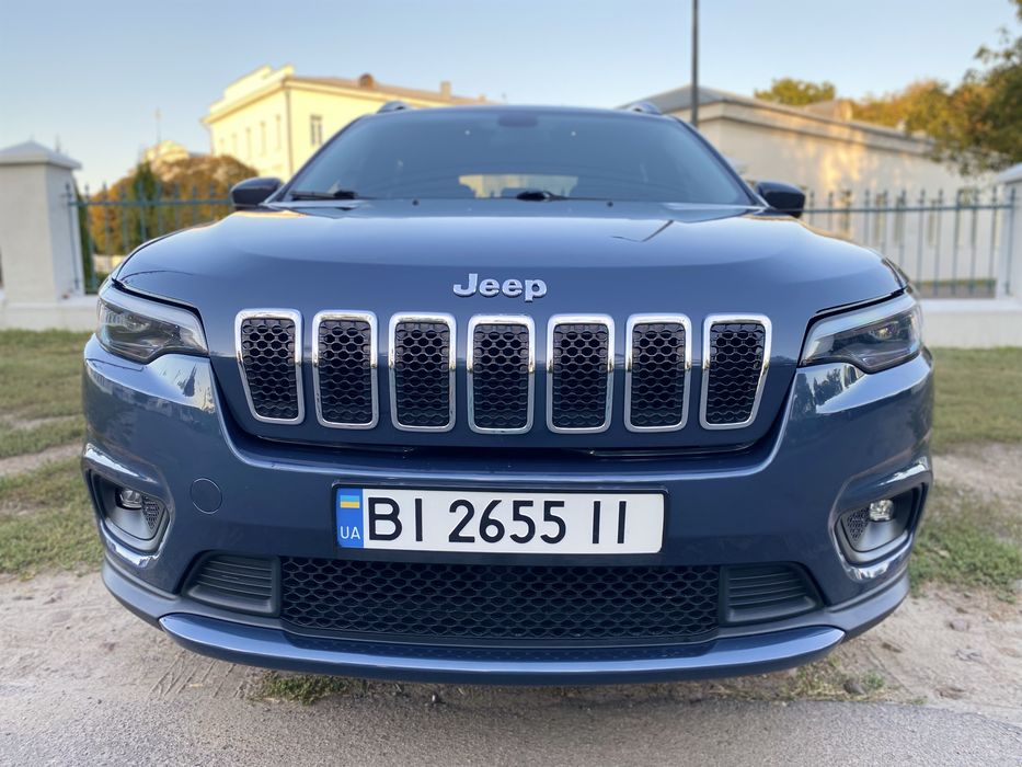 Jeep Cherokee 2019 4*4 шкіряний салон