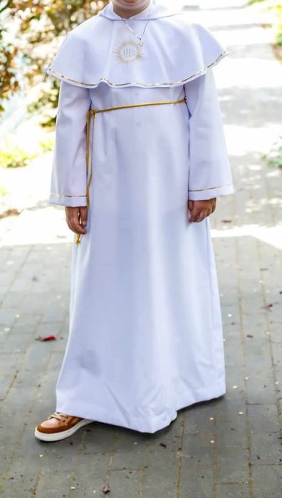 Sprzedam albę chłopięca do komunii