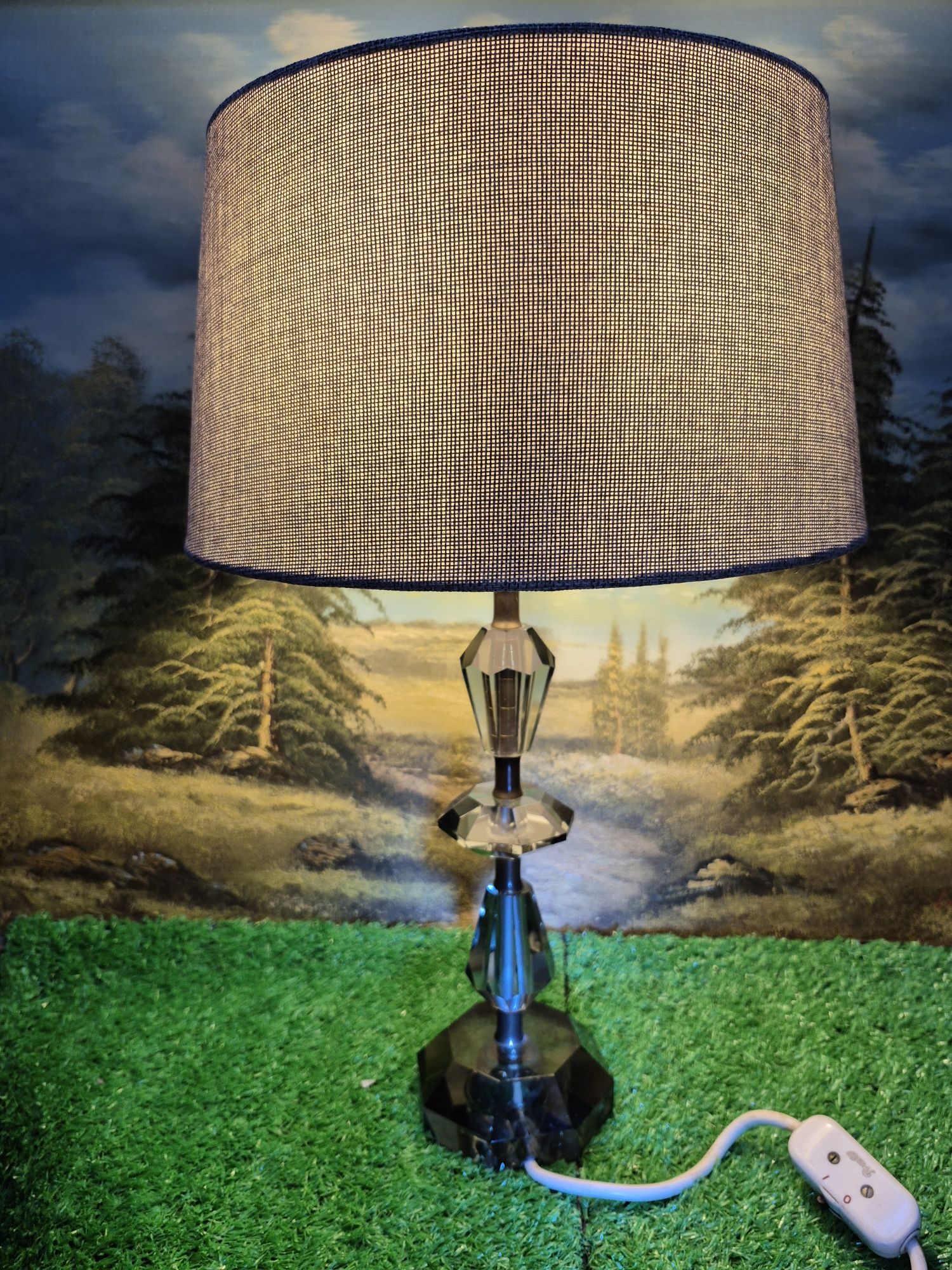 Super lampa z grubego szkła przydymionego