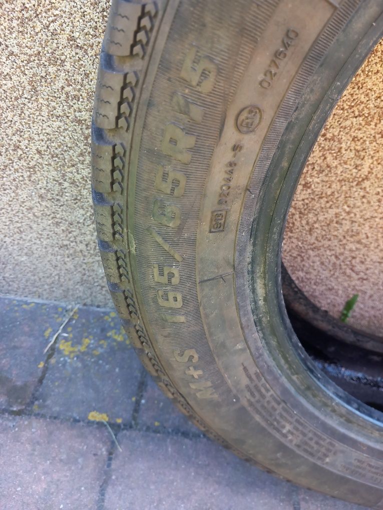 Opony zimowe Sava eskimo S3. Trzy Sztuki rozmiar 165/65R15 81T