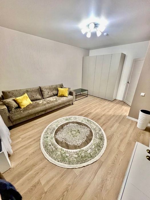 Красива квартира з НОВИМ ремонтом в ЦЕНТРІ міста! A11