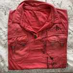 T shirt salsa vermelha