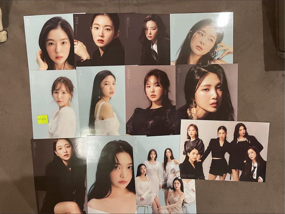 Red Velvet seasons greetings 2021