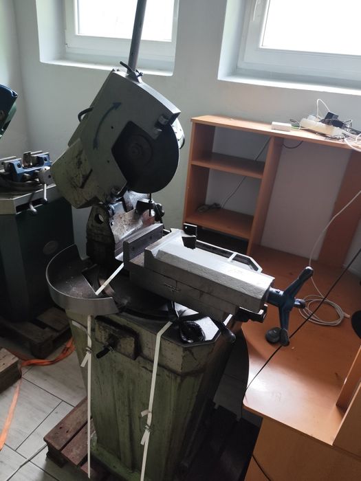 Piła tarczowa do metalu wolnoobrotowa taśmowa tokarka dłutownica