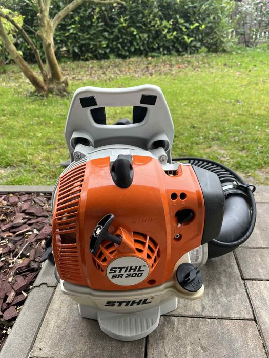 Dmuchawa do liści plecakowa stihl br 200 stan igła!