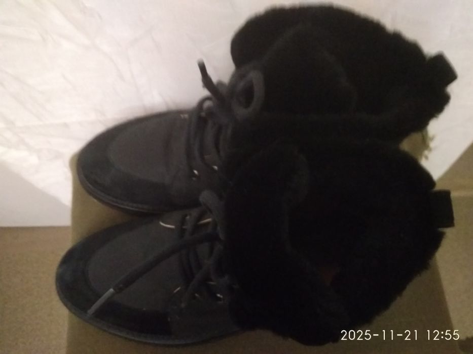 Ботинки на цигейке