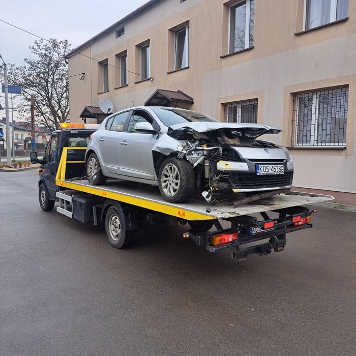 Laweta Pomoc Drogowa Holowanie Osobowe Dostawcze Transport Maszyn