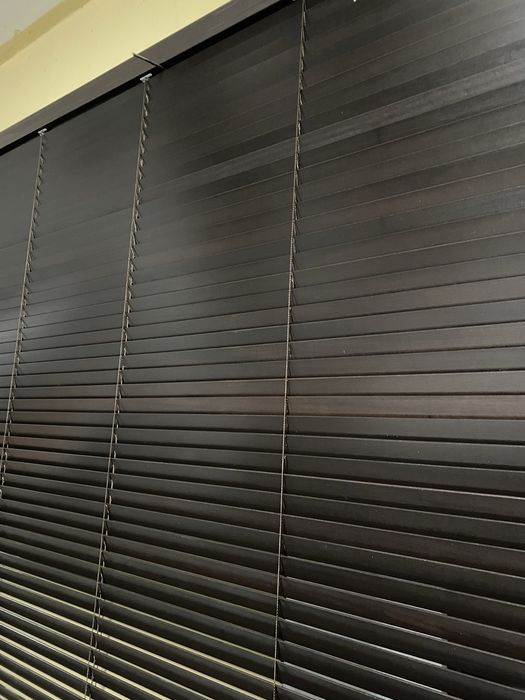 Żaluzje wewnetrzne drewniane kolor teak 200/170