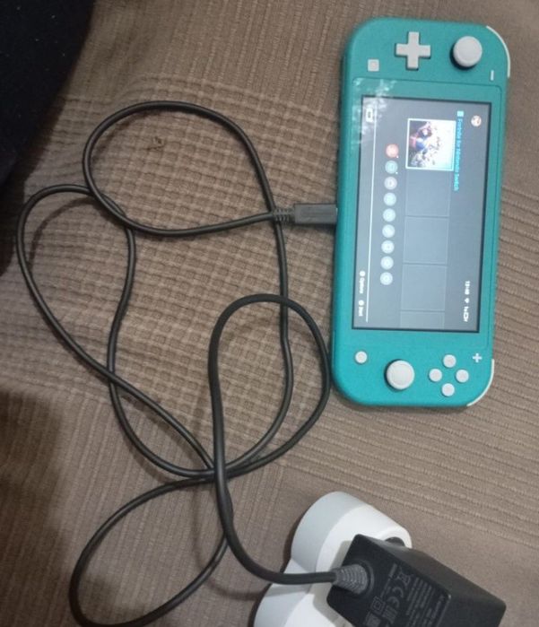 Nitendo switch lite