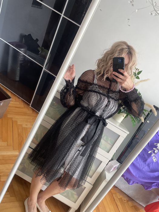 Sukienka piekna na kazda okazje czarna koronka roz S/M firma Zara