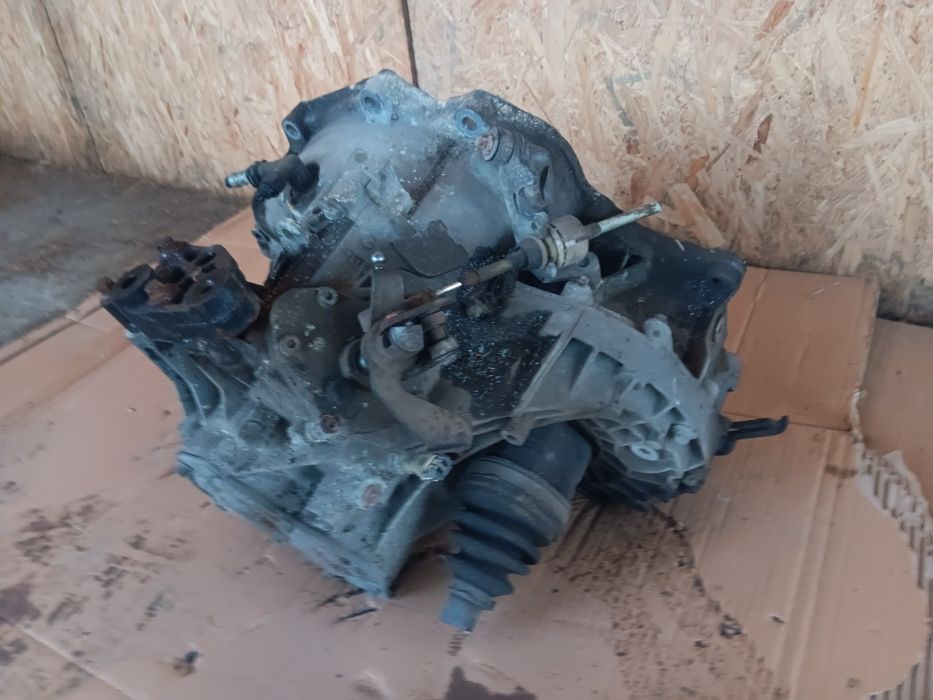 Opel meriva A 1.7 Z17DTH skrzynia biegów manualna F23 sprawna astra H