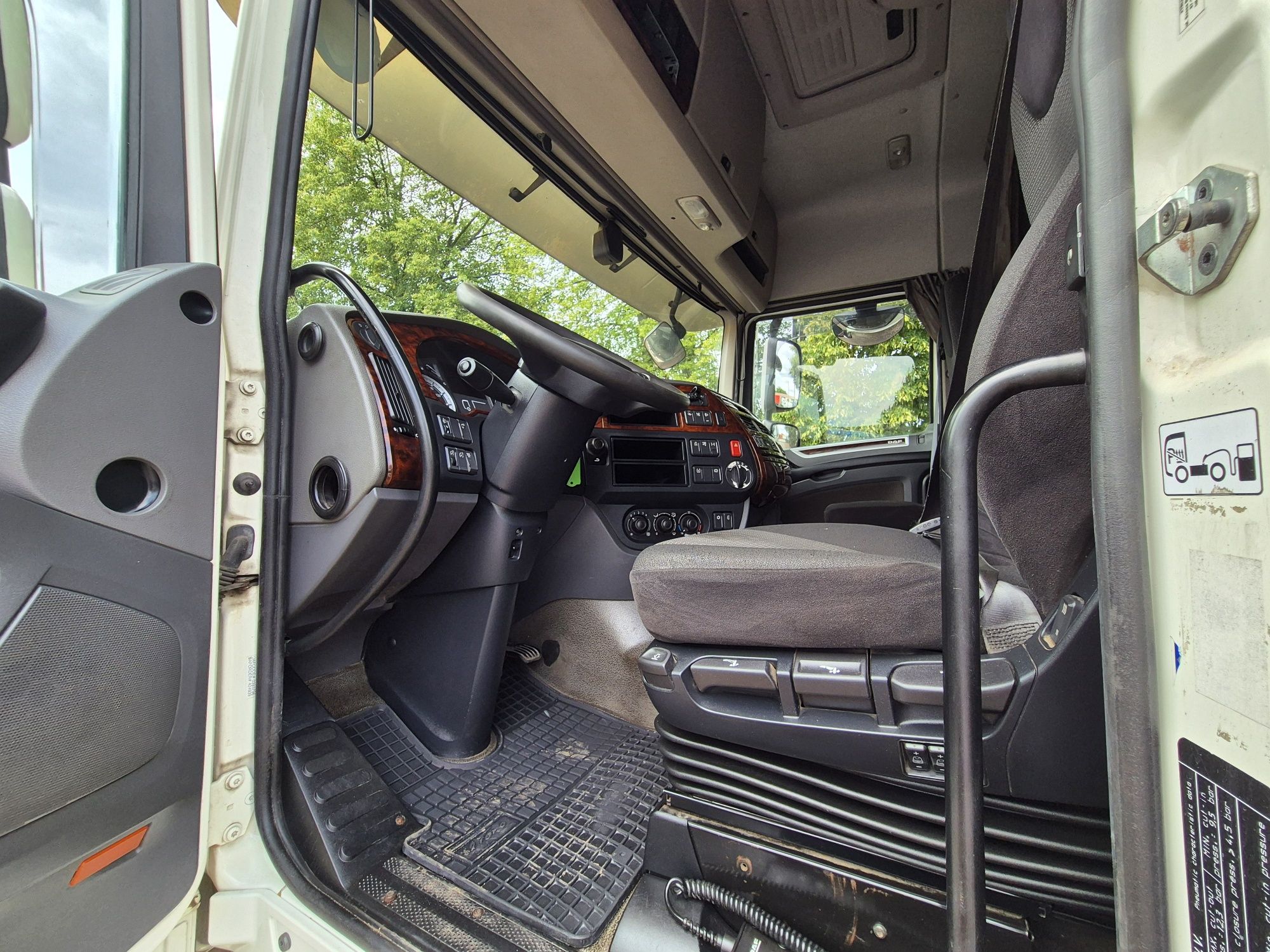 DAF XF 460 e6 automat + retarder / BDF