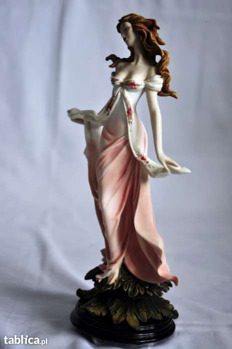 Rzeźba piękna kobieta HAND MADE ITALY. OKAZJA Jedyna w Polsce.