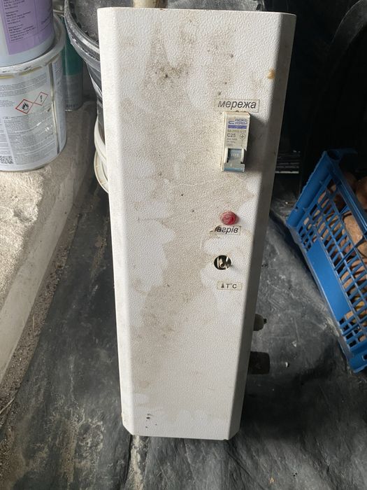 Продам електричний водонагрівний