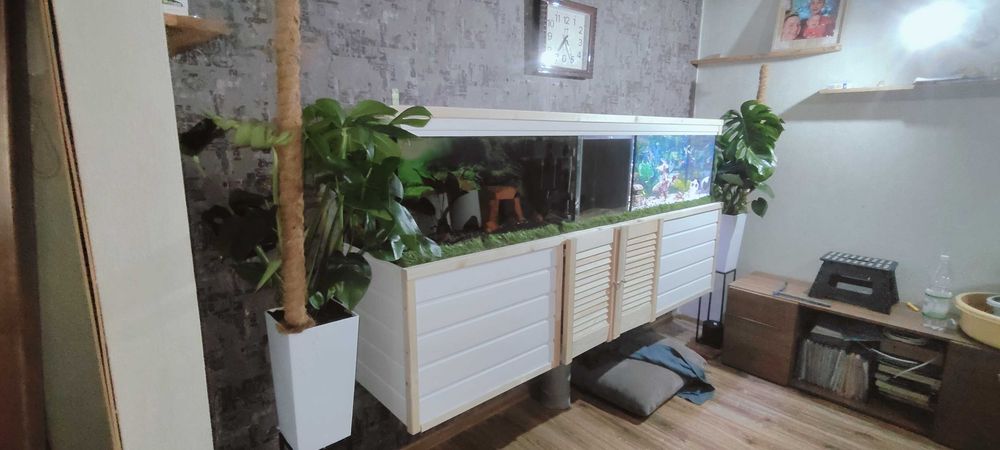 Zestaw akwariów na wiszącym stelażu co2 Aquael