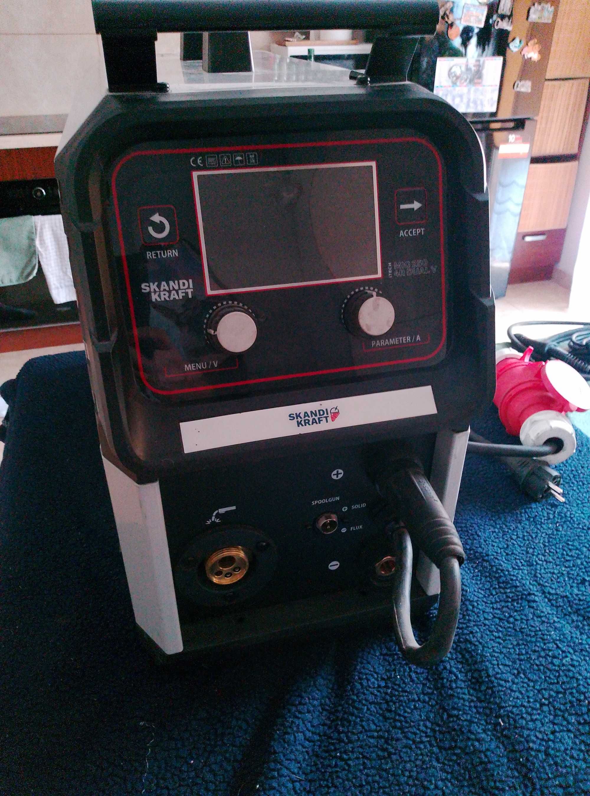 Spawarka Skandi Craft iTech Mig 250 4R Dual V