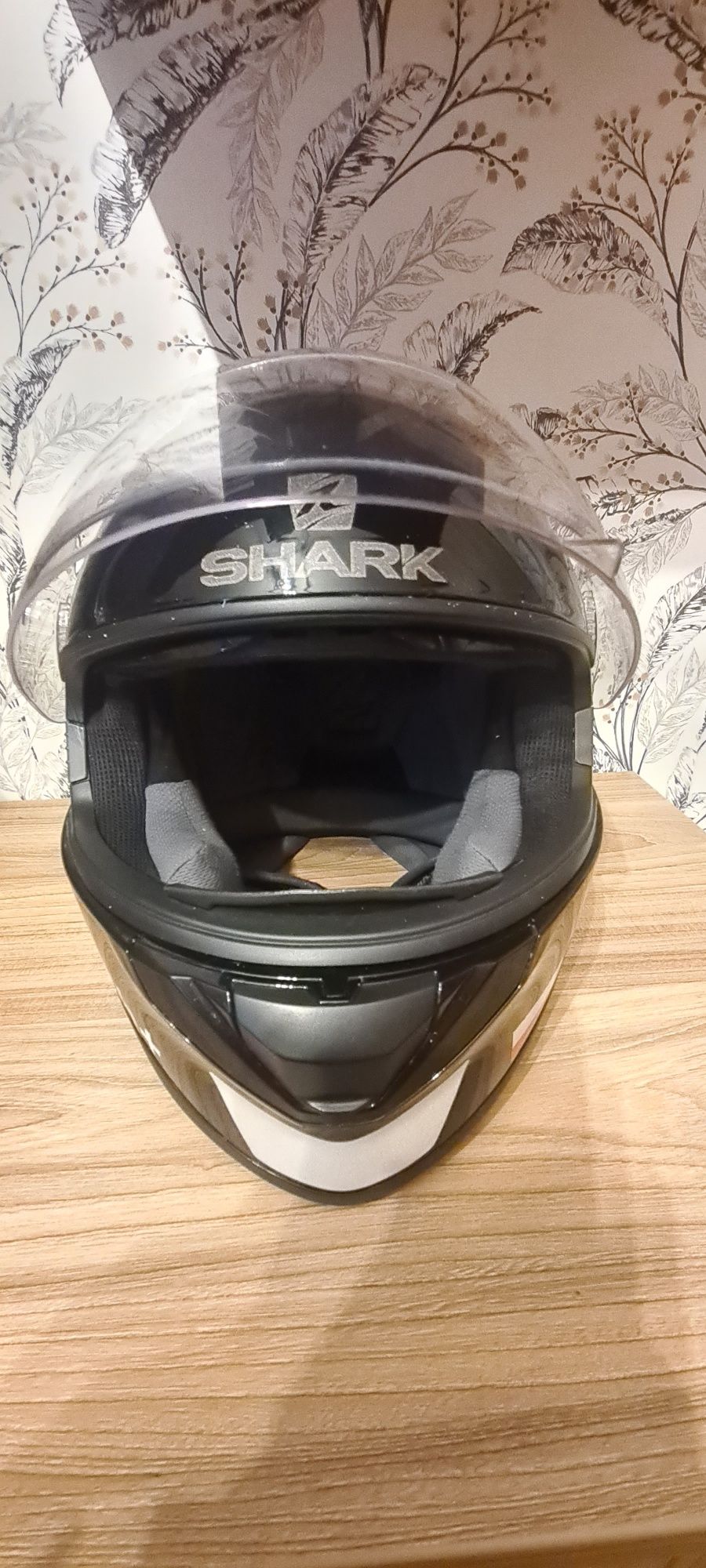 Kask motocyklowy integralny Shark rozmiar XL