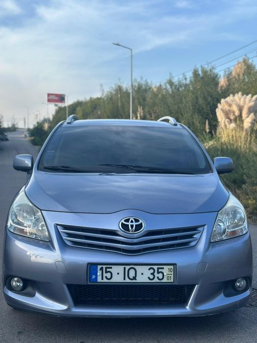 Toyota Verso 2.0 D-4D 2010[7 lugares]142.000km