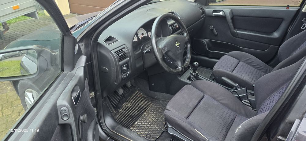 Sprzedam  Opel Astra kombi 1.6