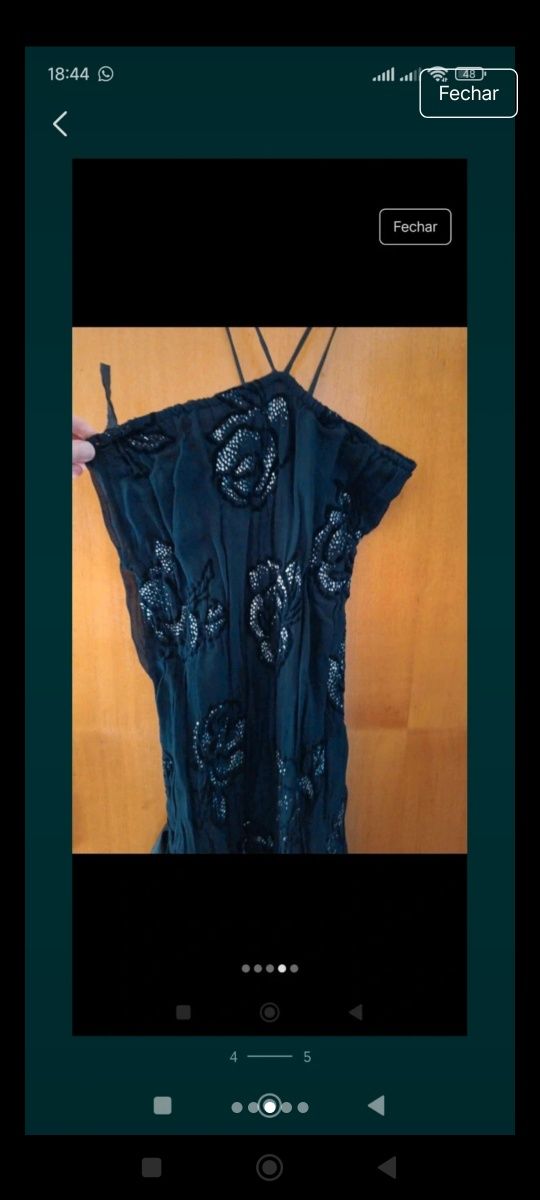 Vestido preto comprido de festa
