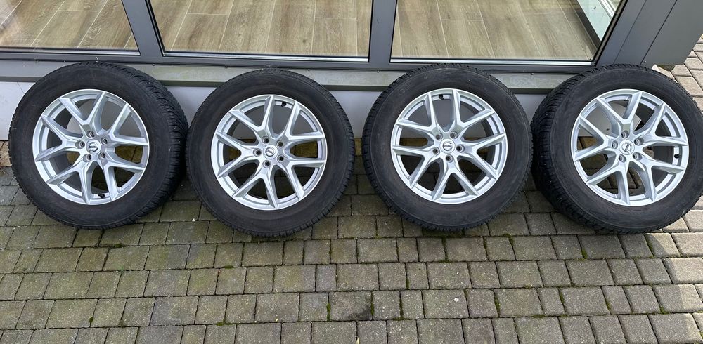 Koła zimowe Volvo 18” – oryginalne felgi + Nokian WR SUV 235/60 R18