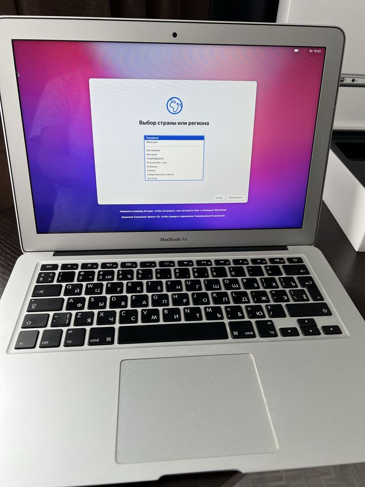 Продам MacBook Air -13