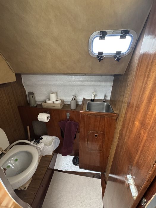 Vendo veleiro com lugar de Marina