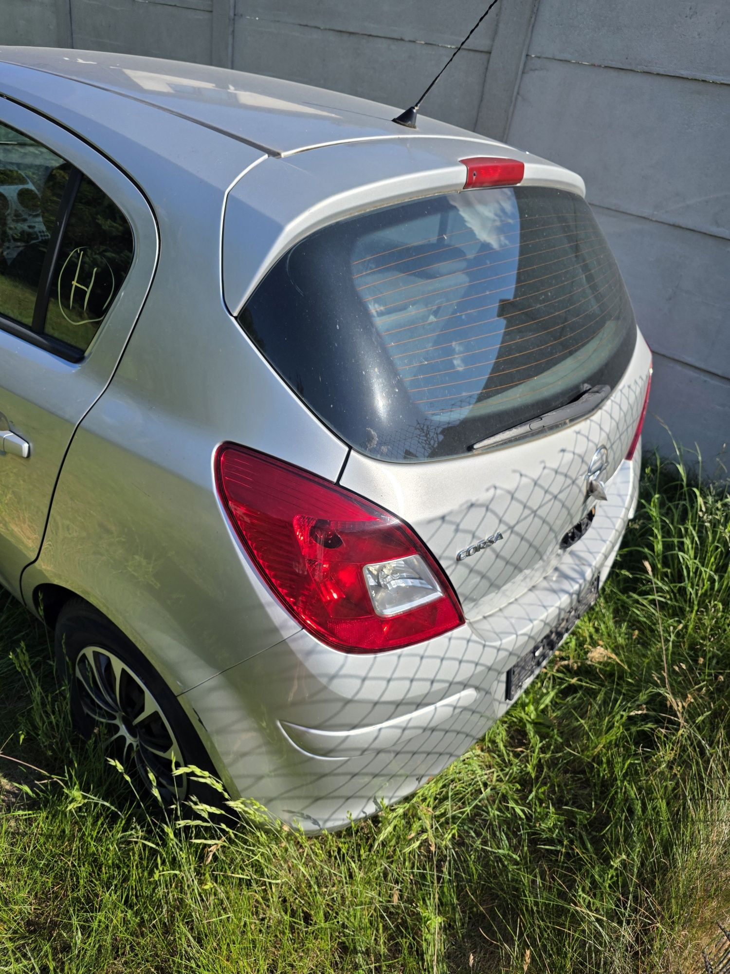 Opel Corsa D 1.3 2008 na czesci