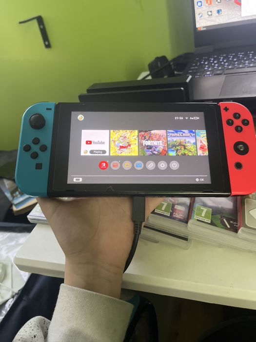 nintendo switch cały zestaw +9 gier w zestawie