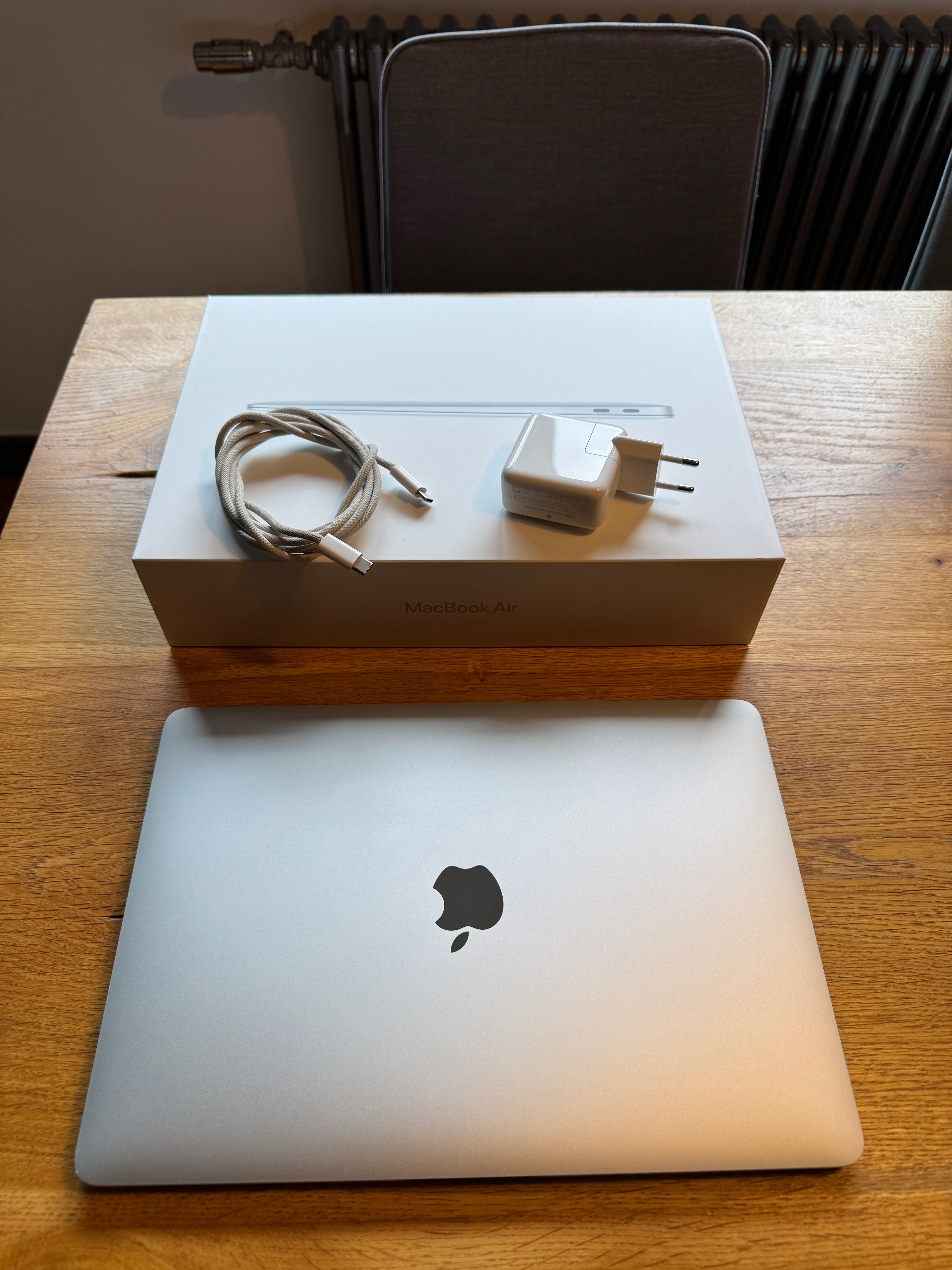 MacBook Air M1 2020/16GB/512GB/srebny
