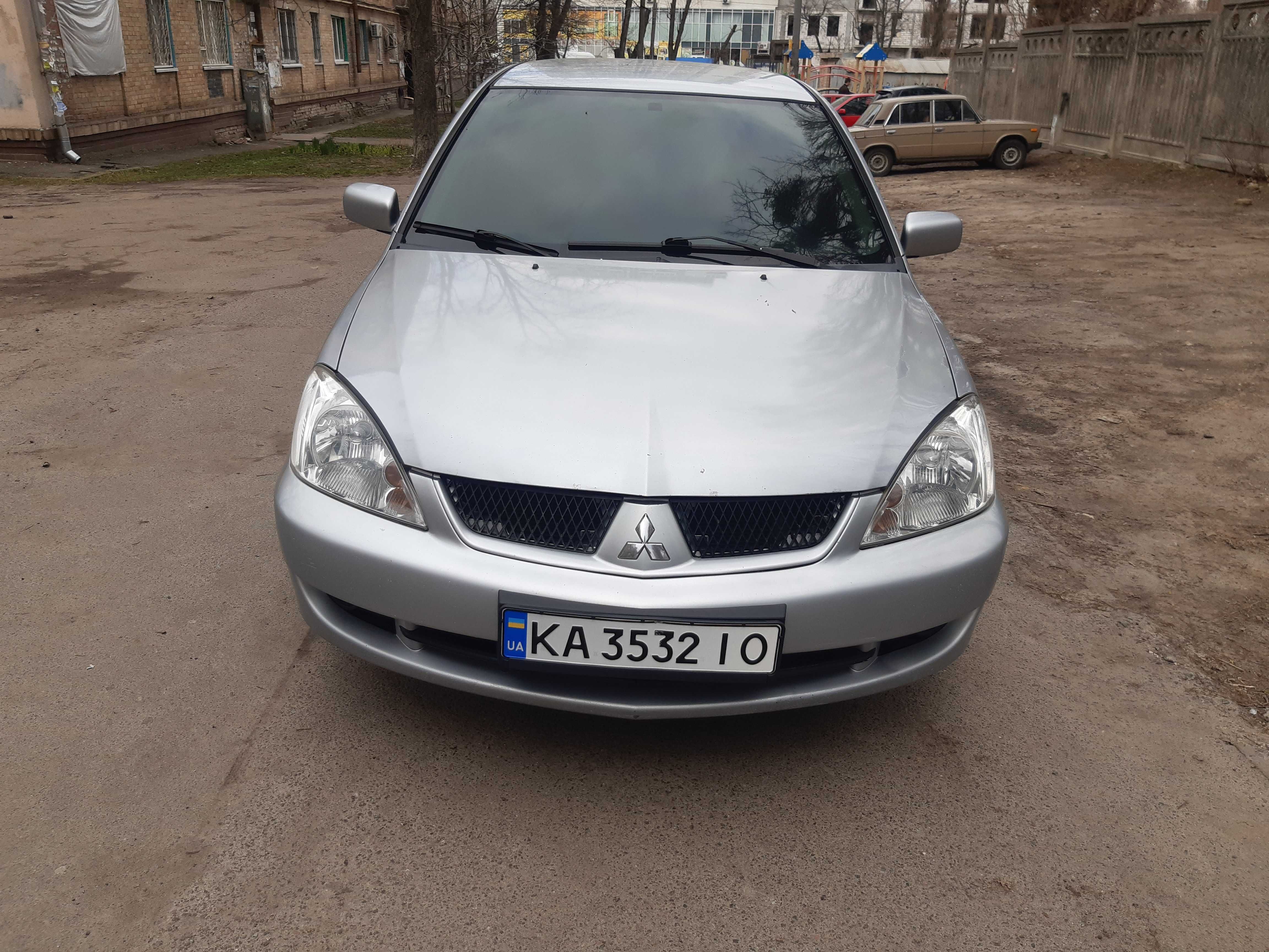 Продам mitsubishi lancer