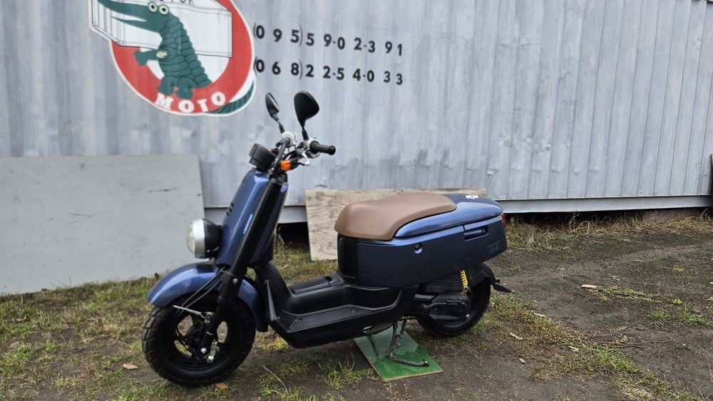 ПРОДАЖ скутерів Suzuku Mollet без пробігу по Уктаїні.Стокмото ДОСТАВКА