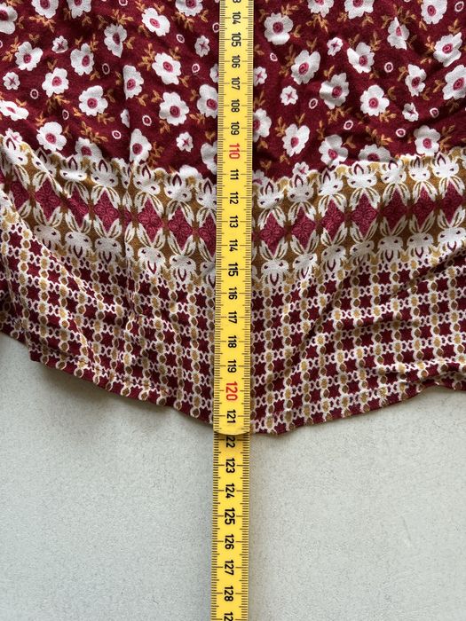 Długa/maxi sukienka; bordowa we wzory; kwiaty; hiszpanka; off shoulder