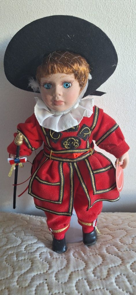 Boneco porcelana de coleção