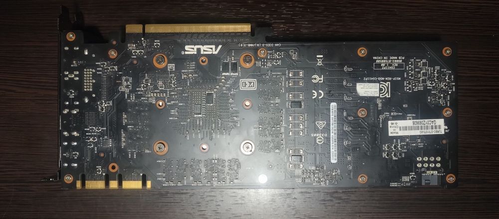 Продам відеокарту 1070 TURBO 8gb