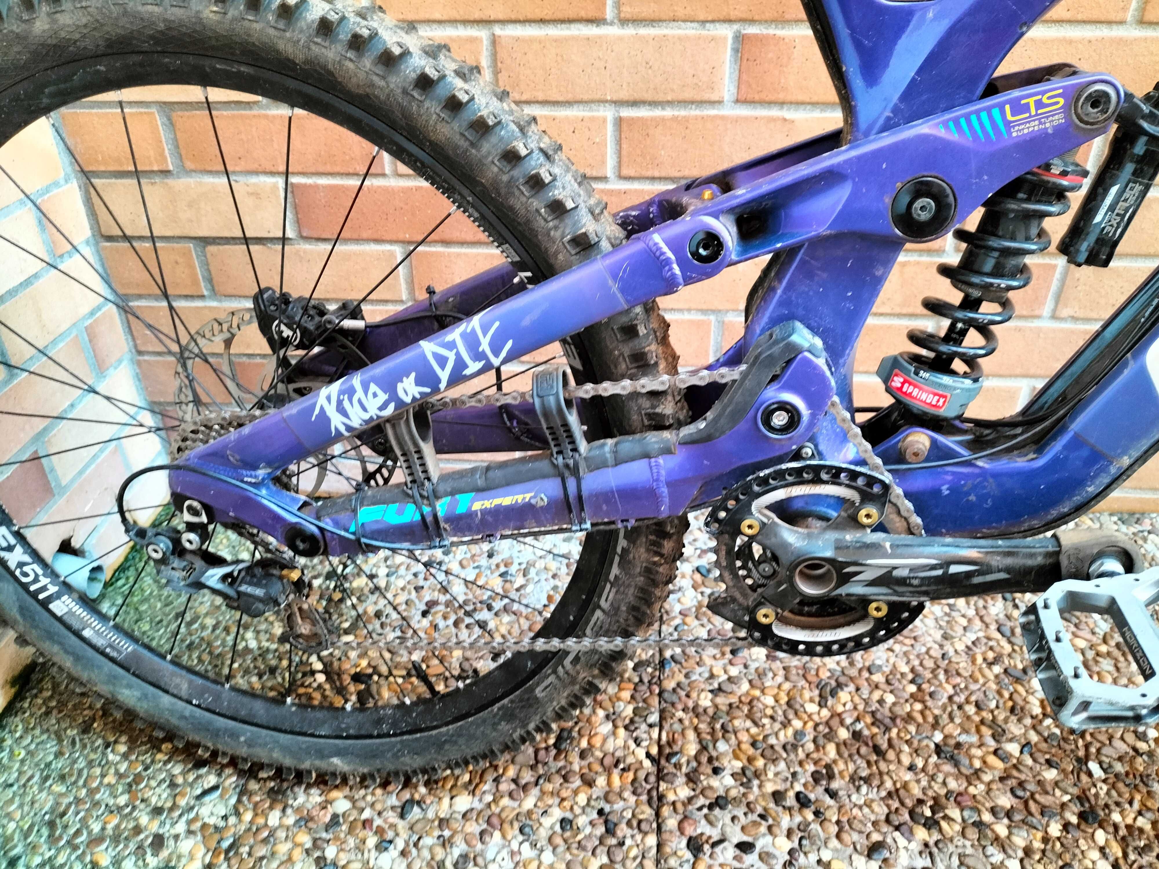 GT Fury Downhill (29/27.5)