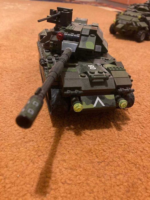 Лего танк. Саморобка