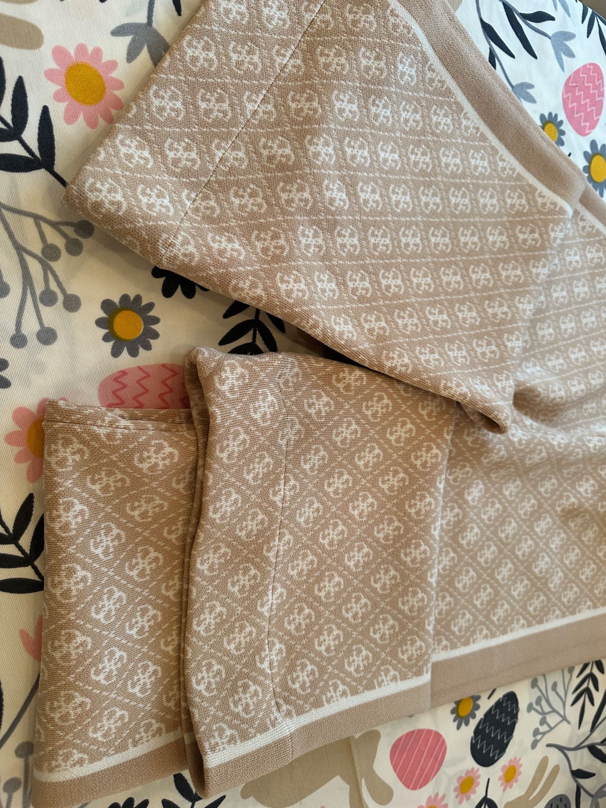 Штани Guess модні жіночі