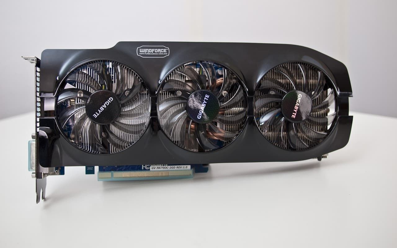 Gráfica gtx 670 2gb gigabyte