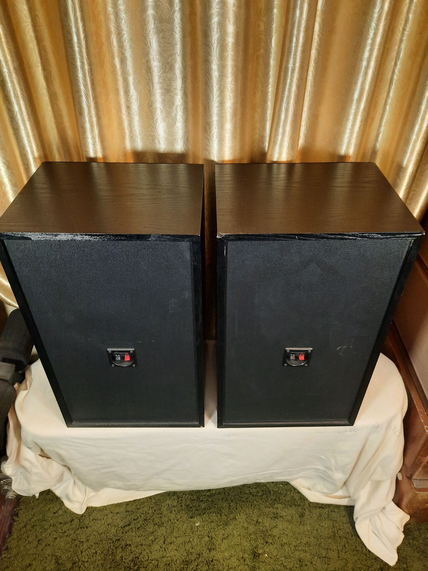 Bose interaudio 4000xl  акустика американского бренда.