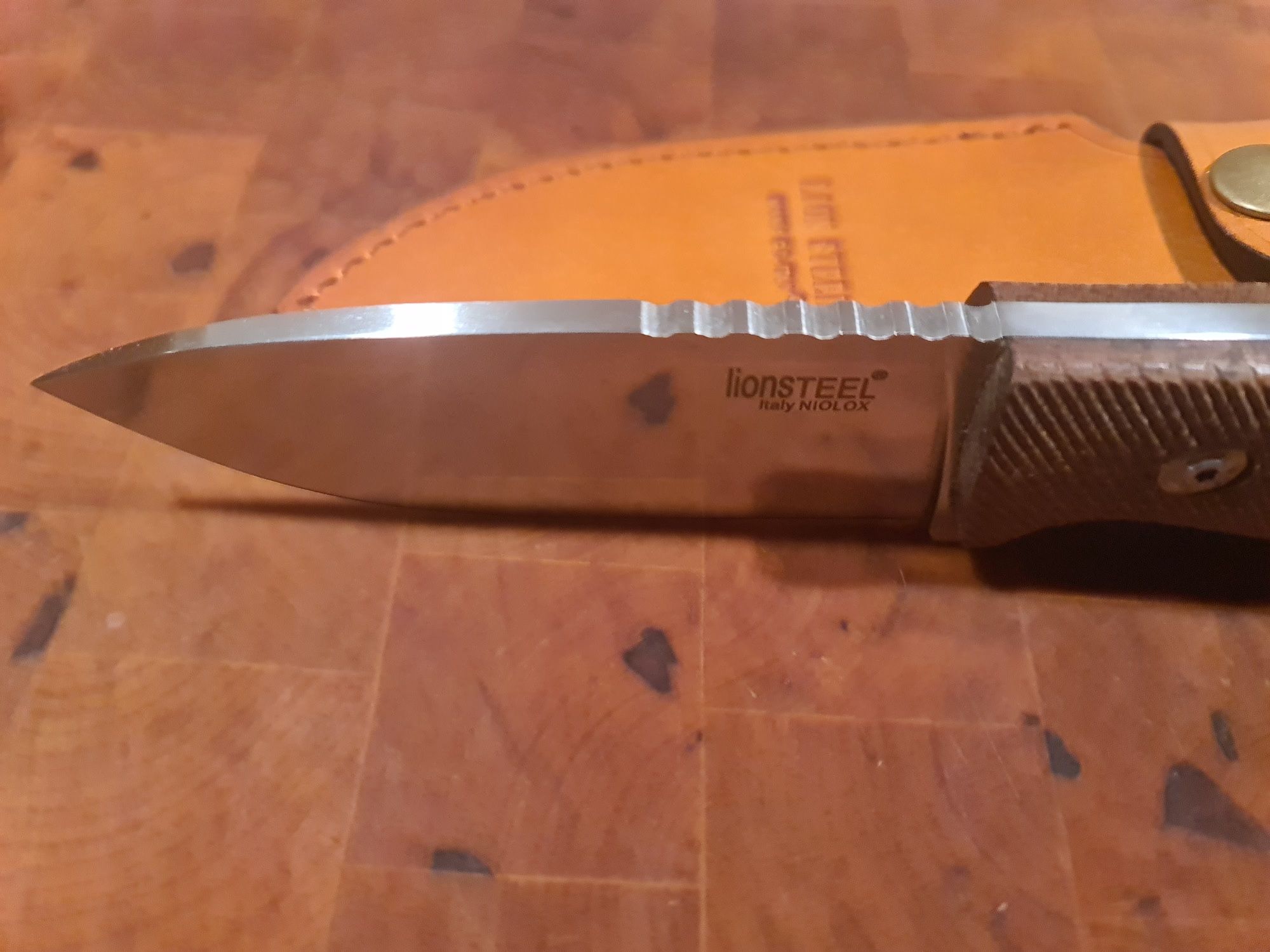 Nóż LionSteel Niolox, bushcraft, survival, myślistwo