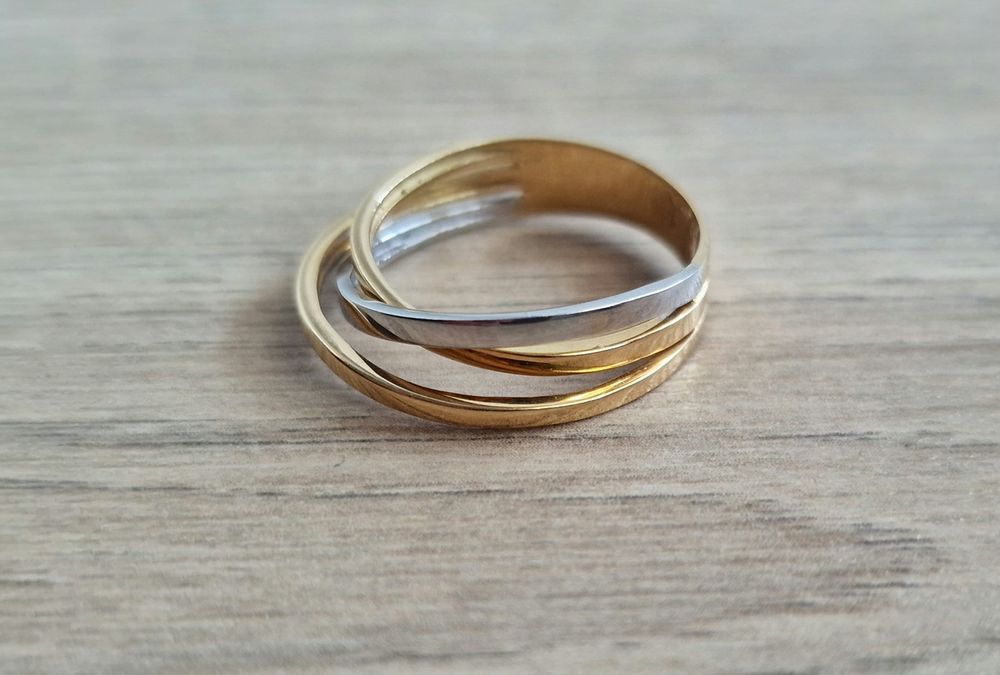 Anel em Ouro 19.2k  "Design"