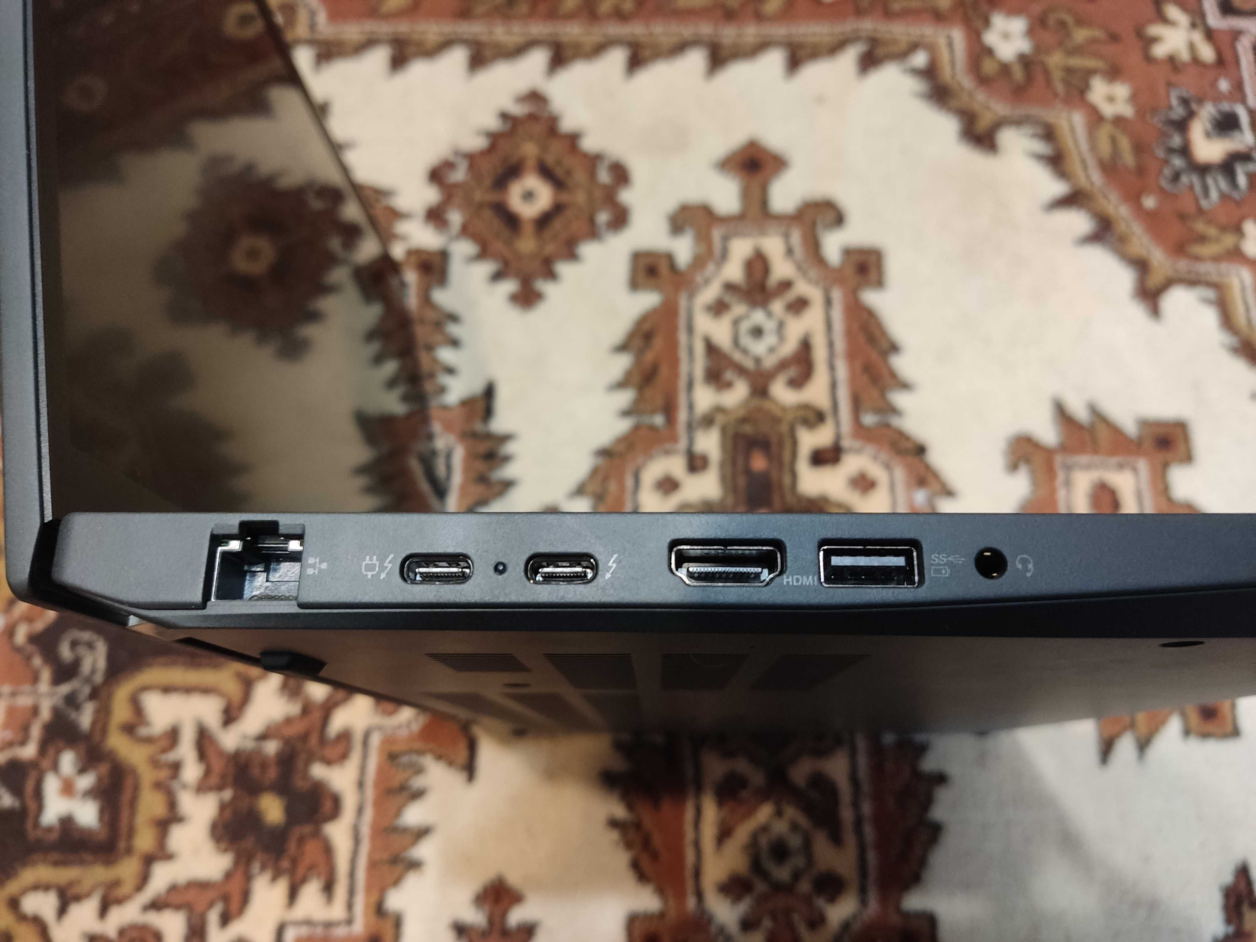 Ноутбук Lenovo ThinkPad P16s Gen 1 (21BT000VRA) гарантия