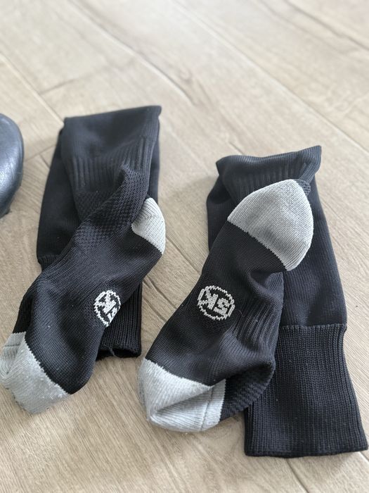 Adidas korki piłkarskie + skarpetki