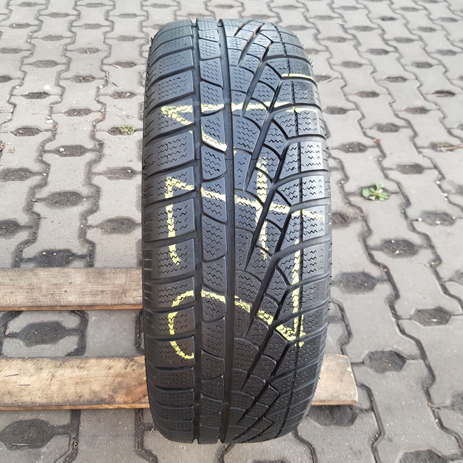 1x 205/55R16 Pirelli SottoZero Opona zimowa Poznań