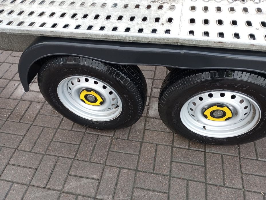 Причіп платформа лавета